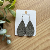 Taylor- Green Abstract Lines