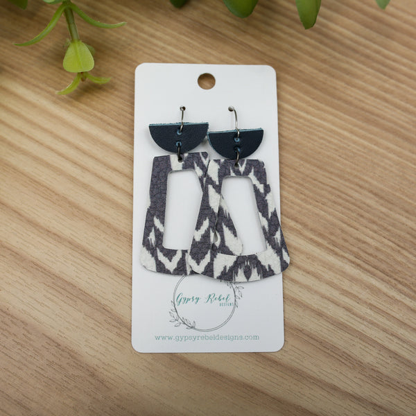Evelyn- Navy Aztec