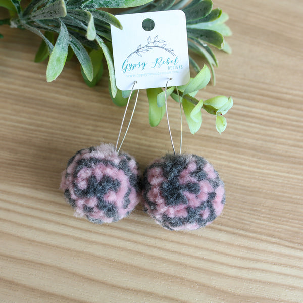 Paisley- Blush & Grey